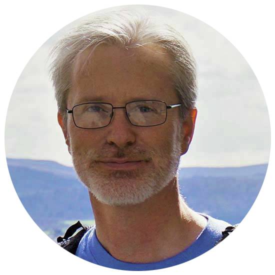 headshot of bob hollister